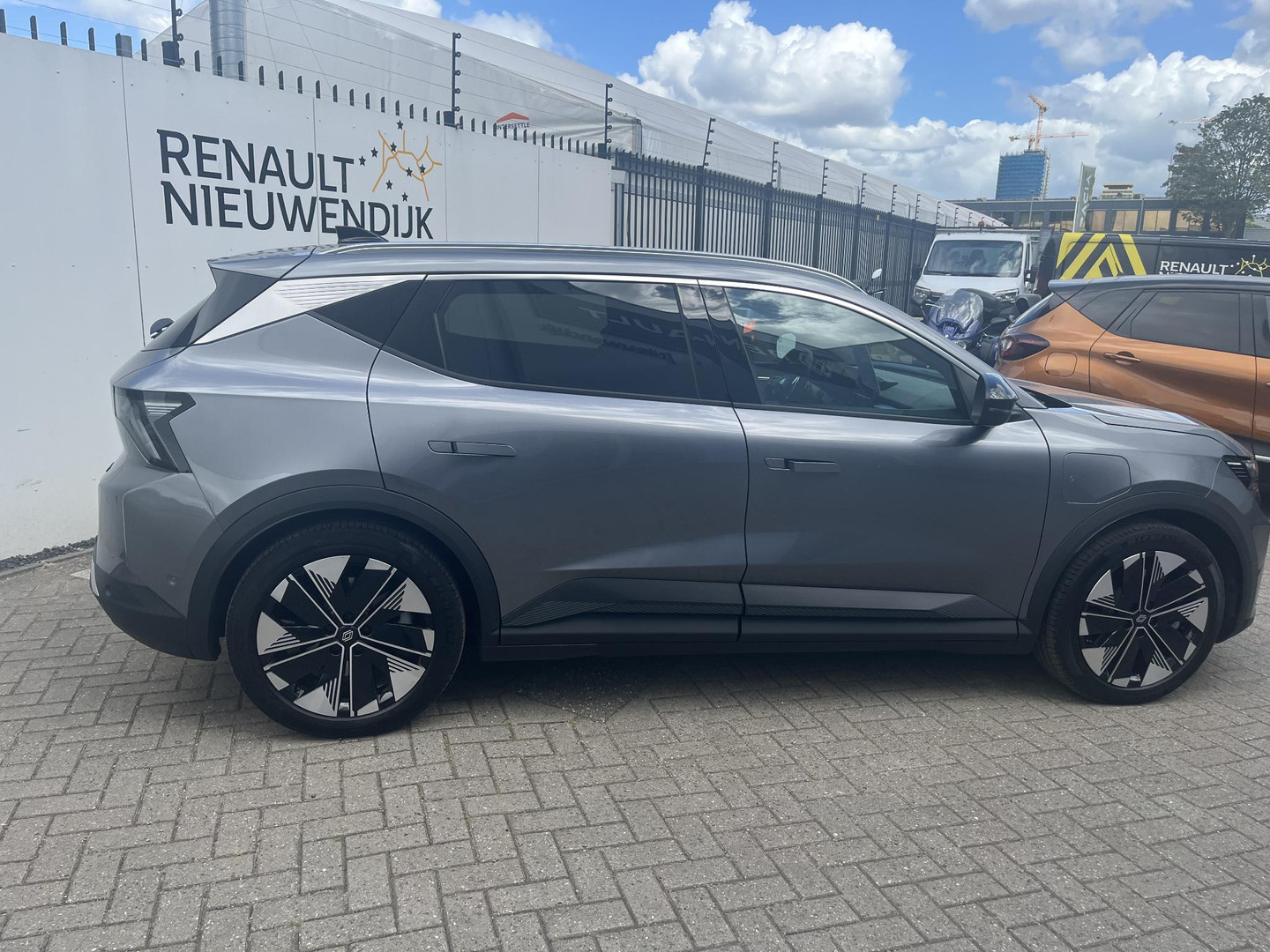 Renault Renault
