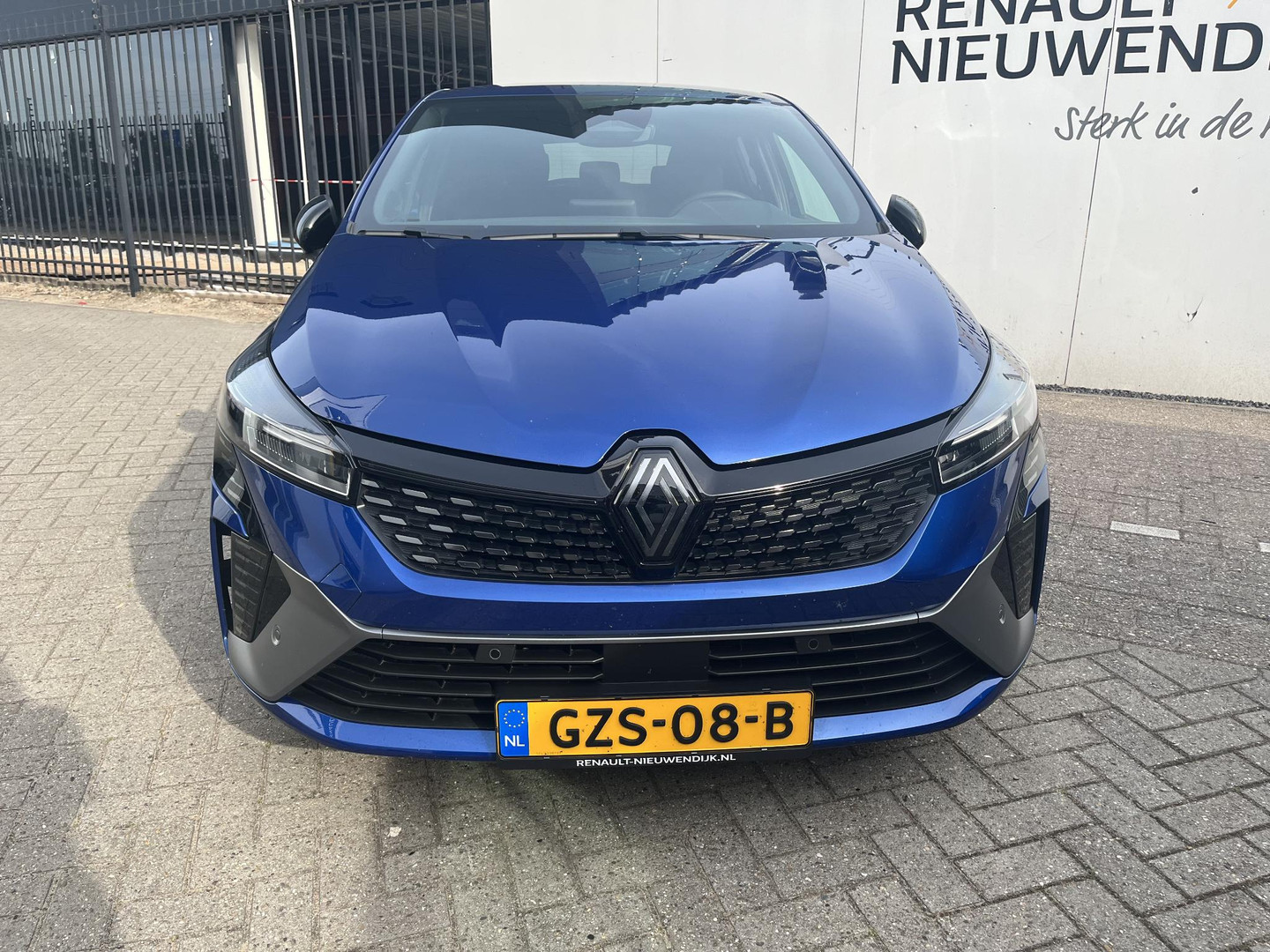 Renault Renault