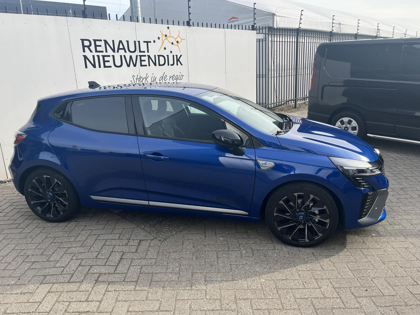 Renault Renault