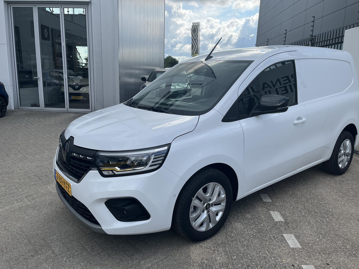 Renault Renault