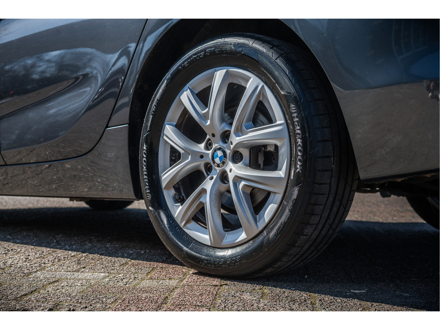 BMW BMW