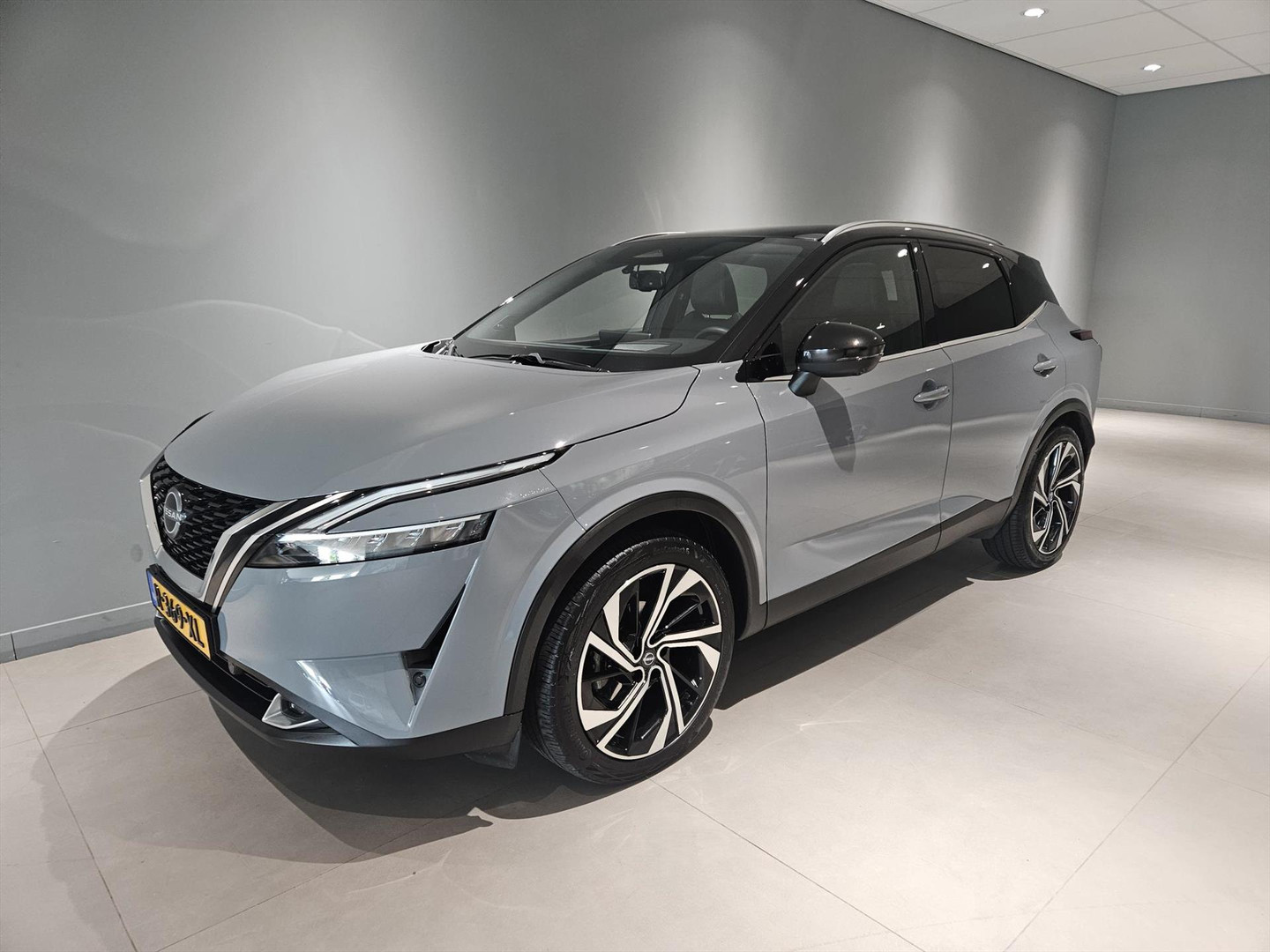 Nissan Nissan