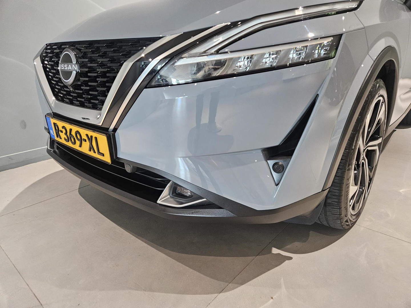Nissan Nissan