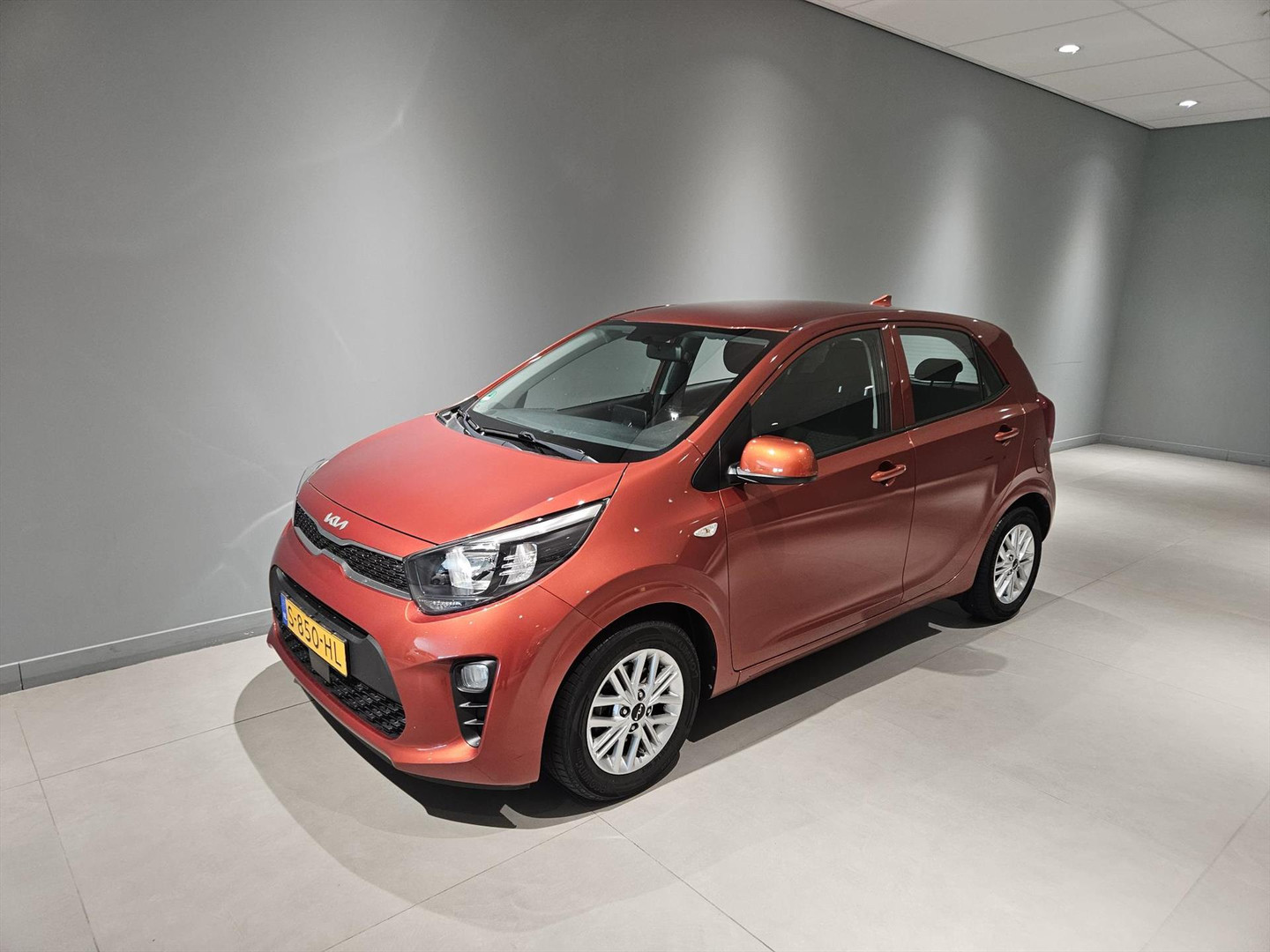 Kia