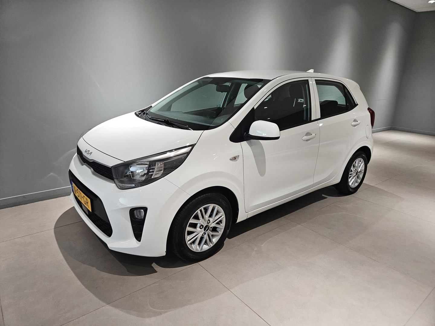 Kia