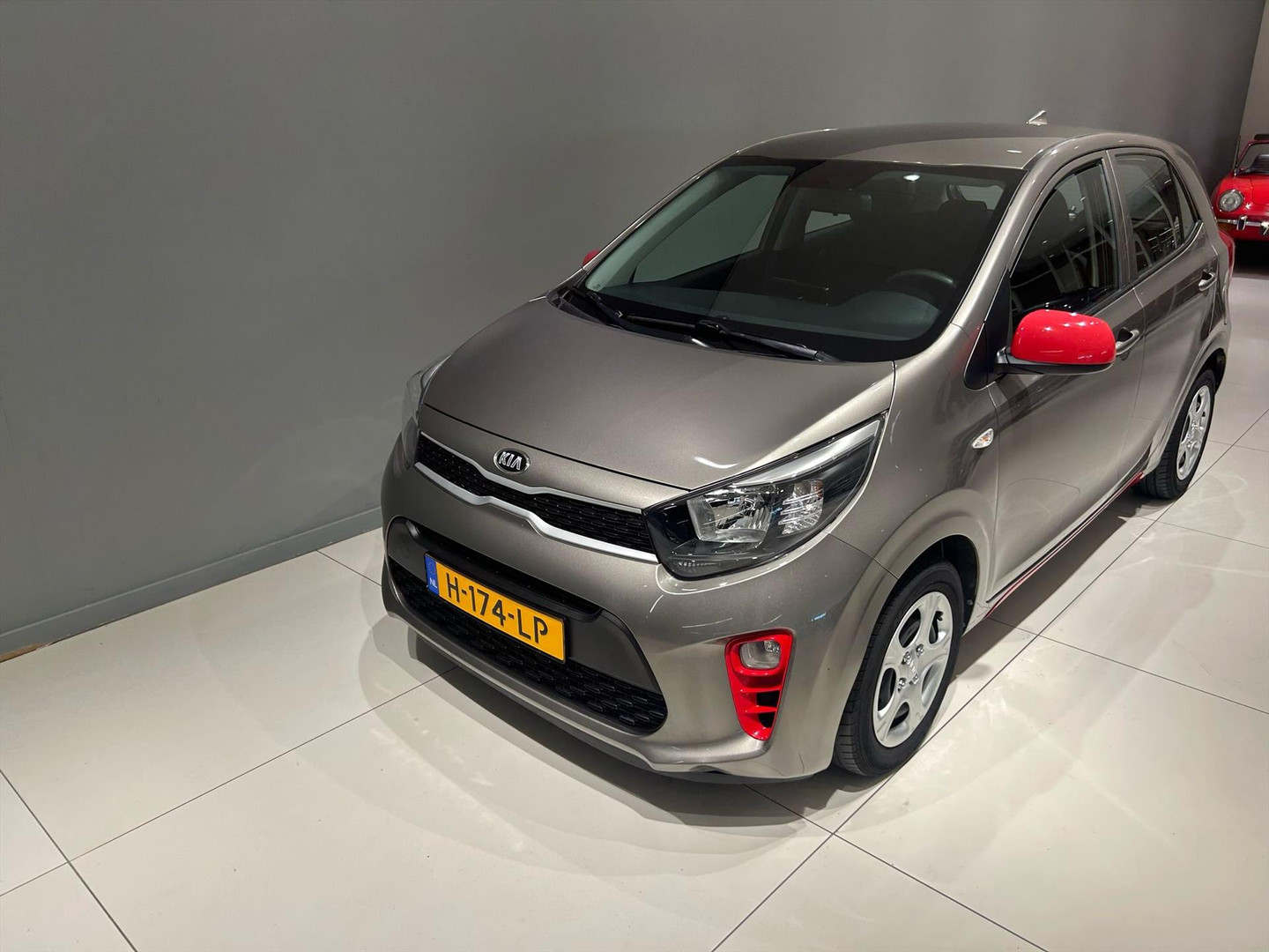 Kia Kia