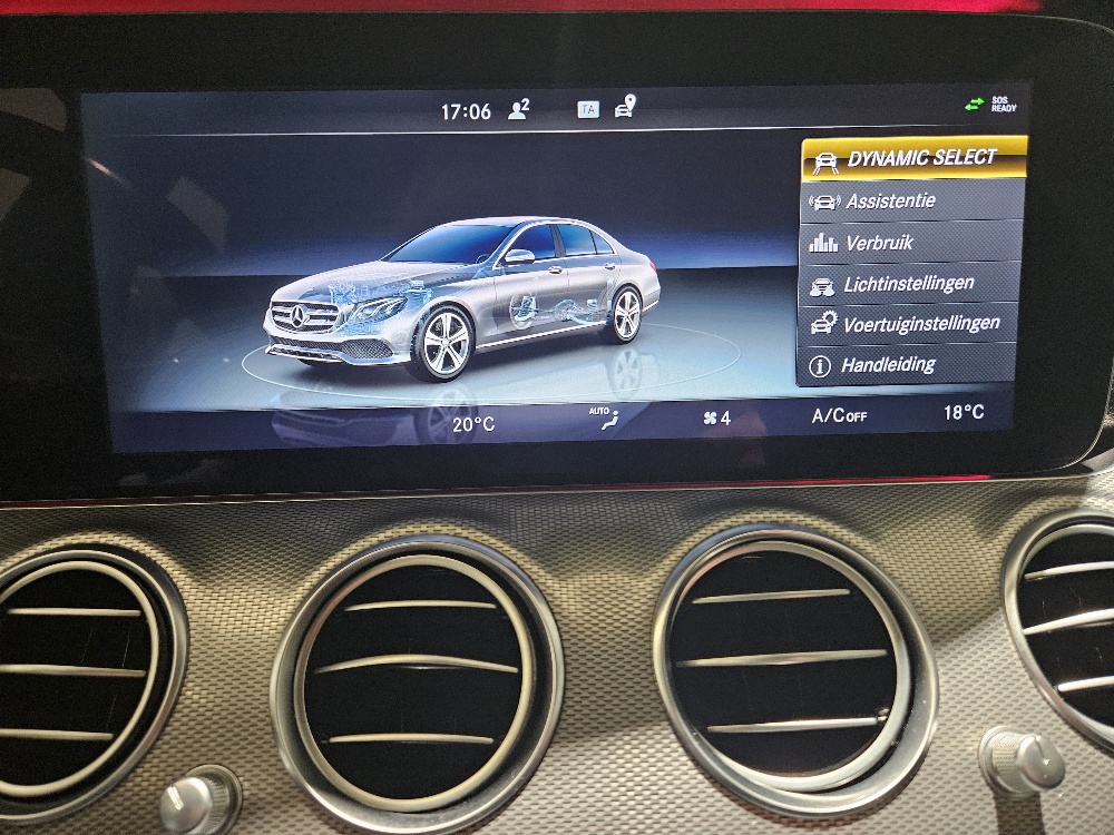 Mercedes-Benz Mercedes-Benz