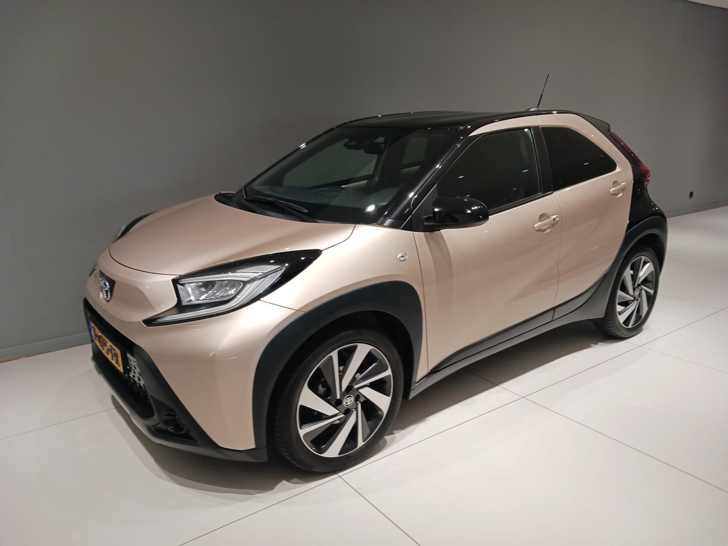 Toyota Toyota