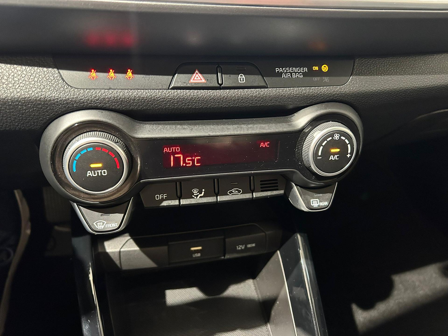 Kia Kia