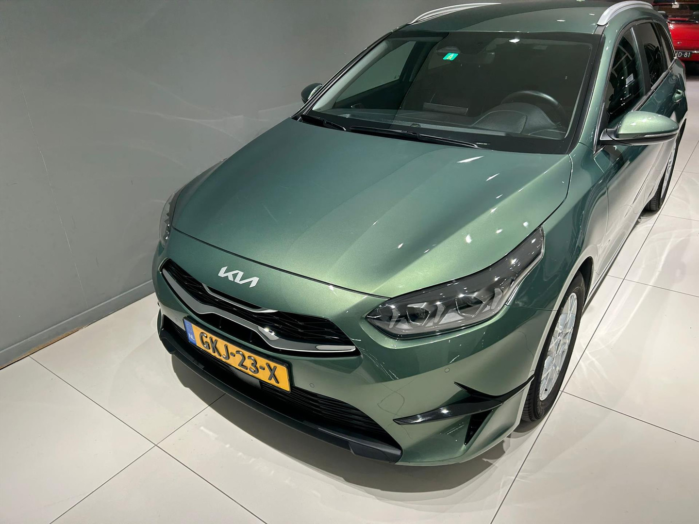 Kia