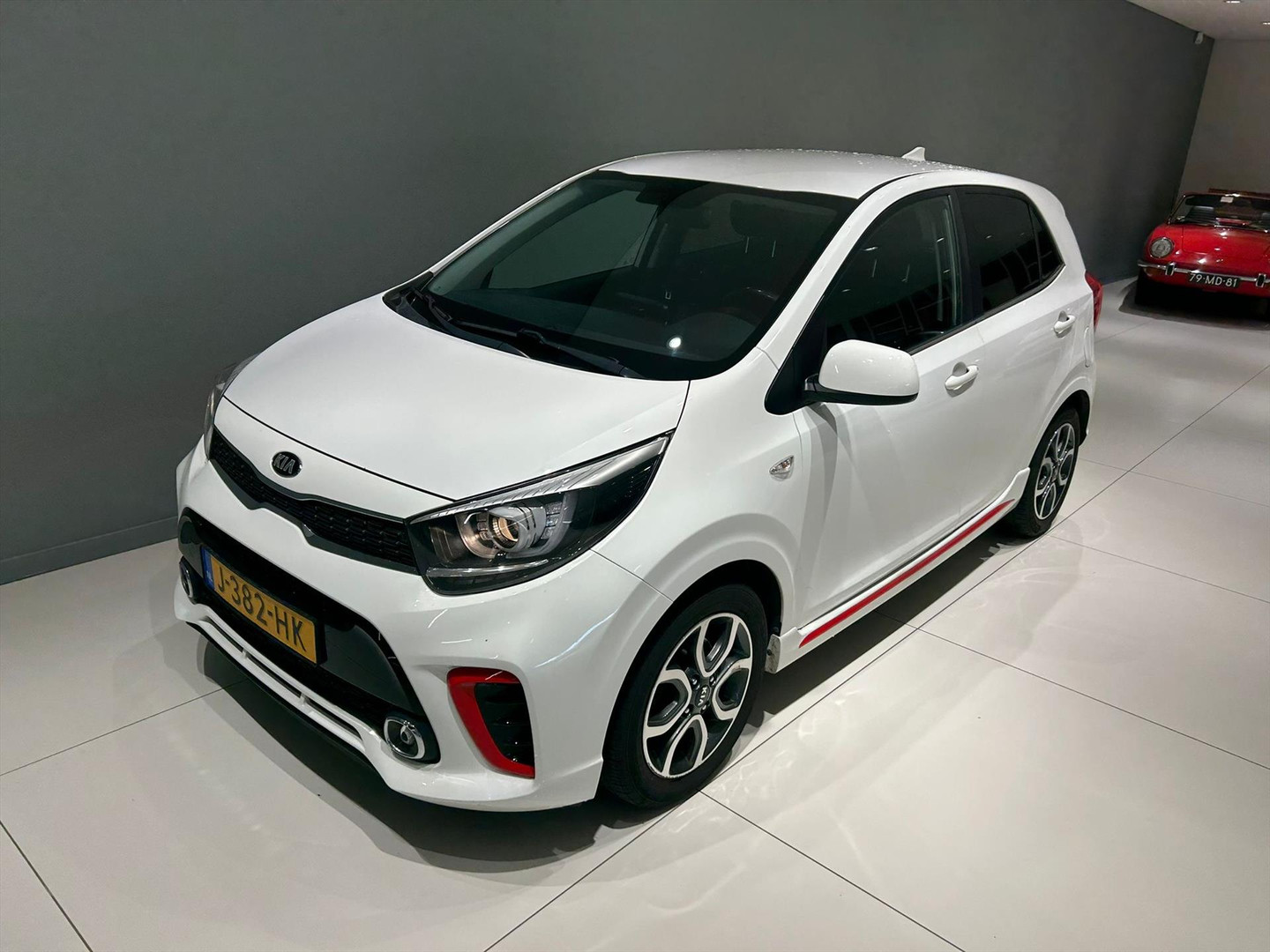Kia Kia