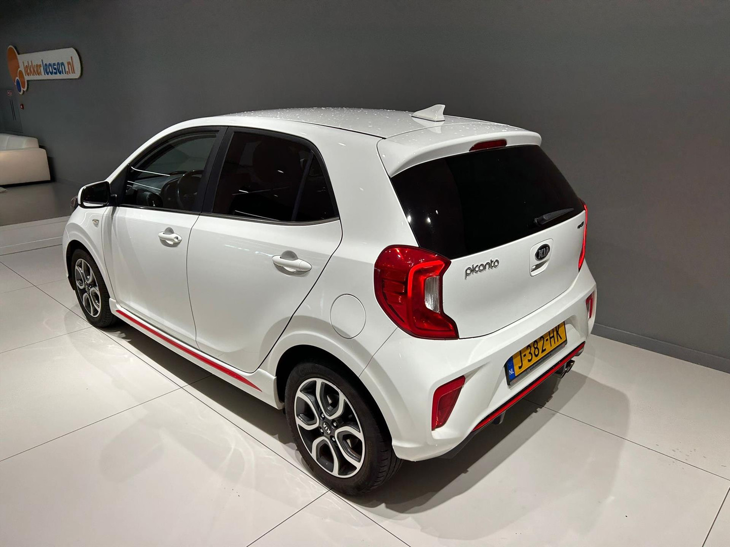 Kia Kia