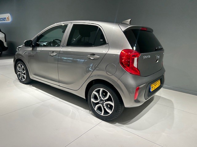 Kia Kia