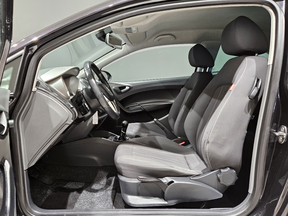 SEAT SEAT