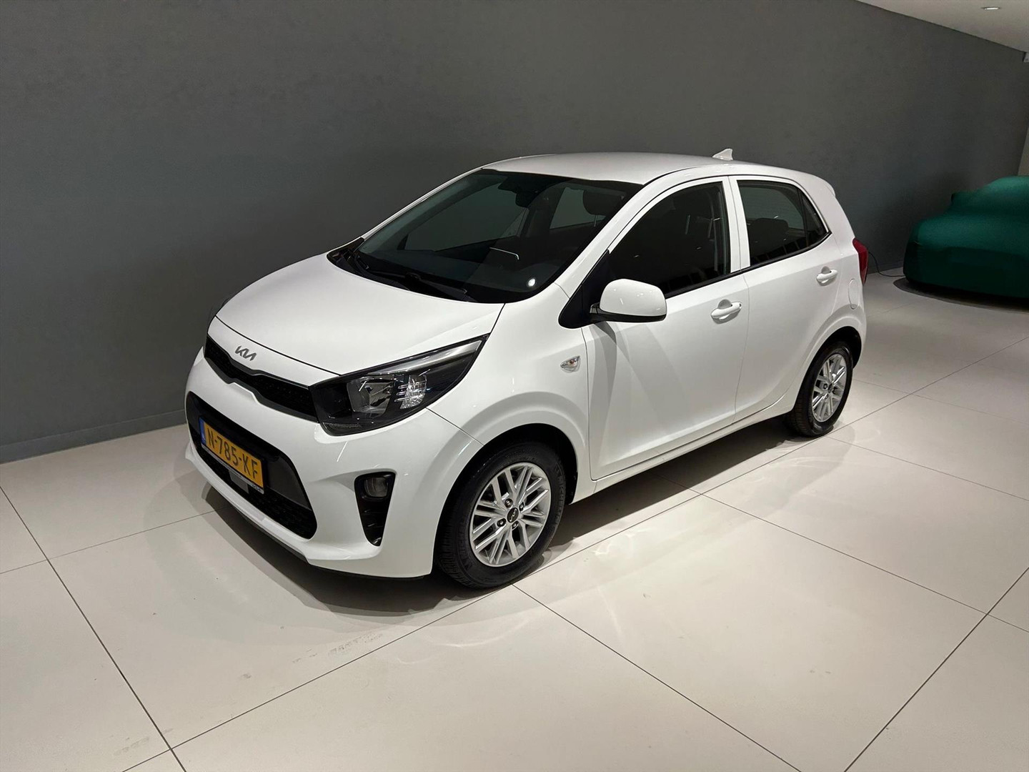Kia
