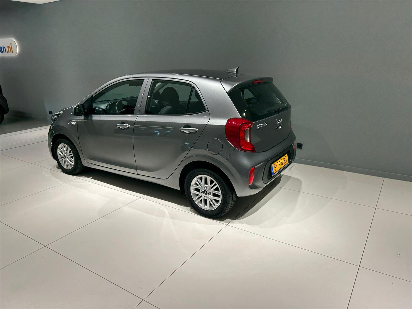 Kia