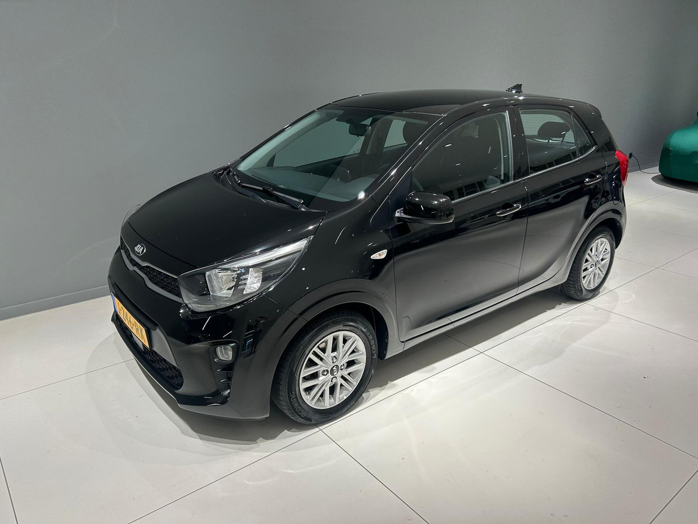 Kia