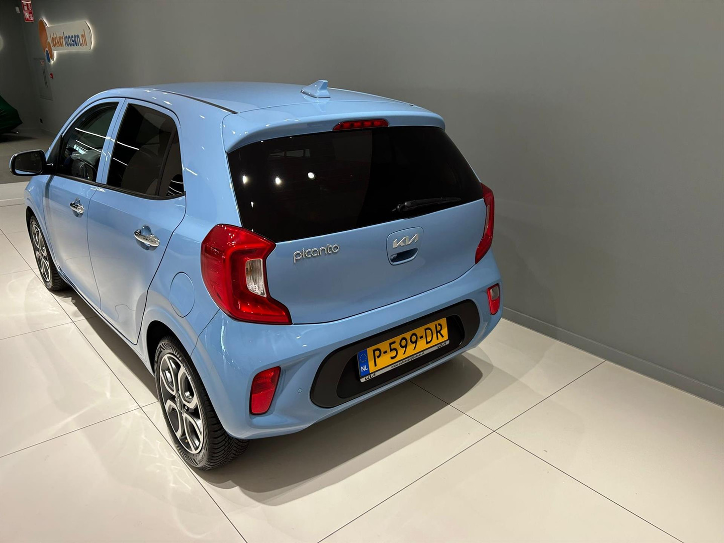 Kia
