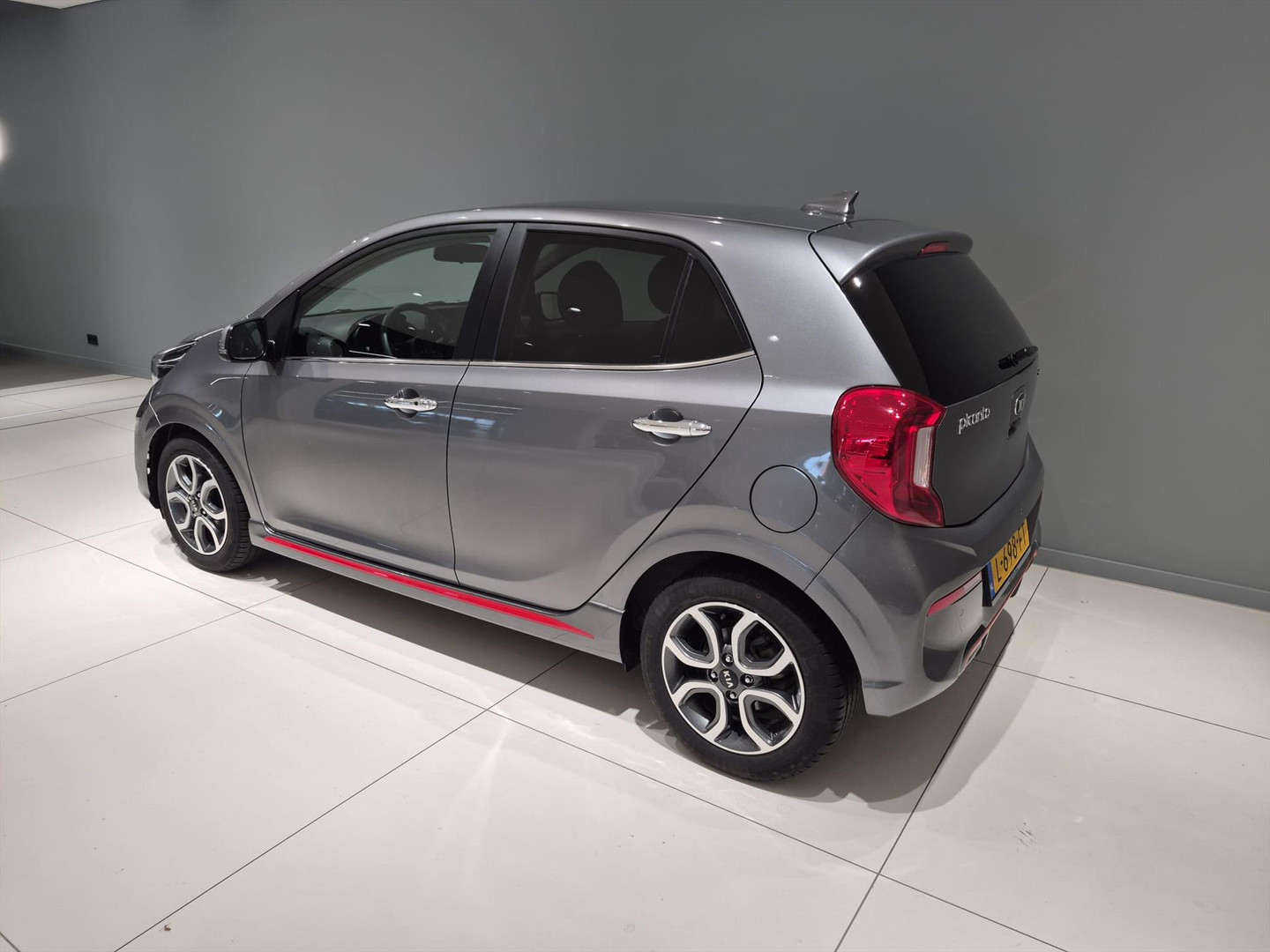 Kia