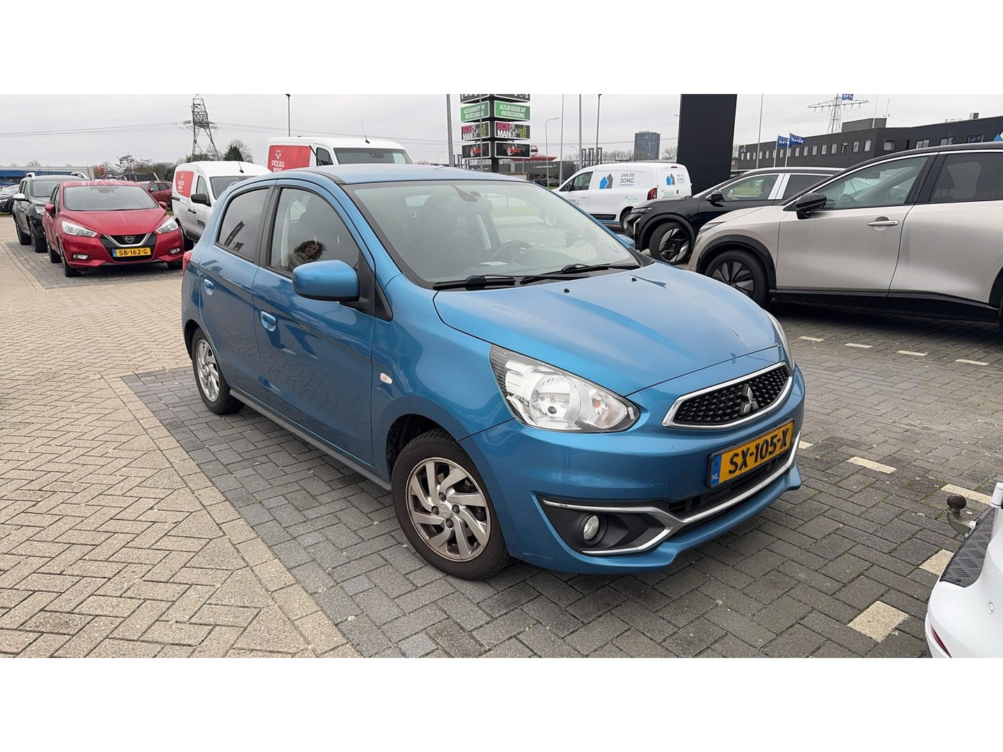 Mitsubishi Mitsubishi