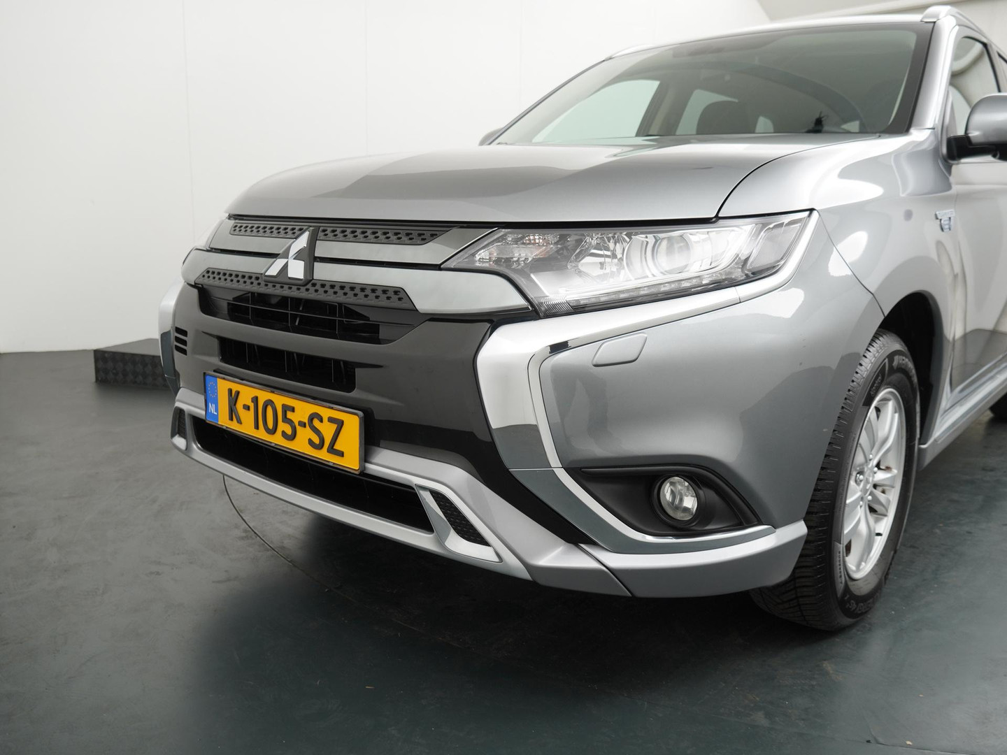 Mitsubishi Mitsubishi