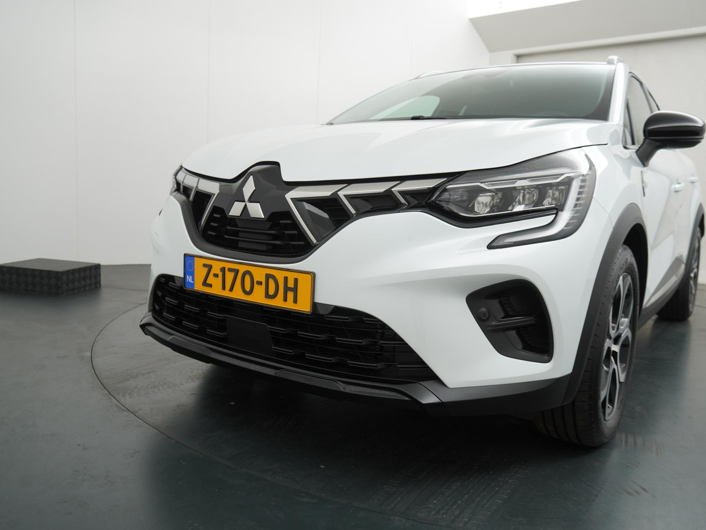 Mitsubishi Mitsubishi