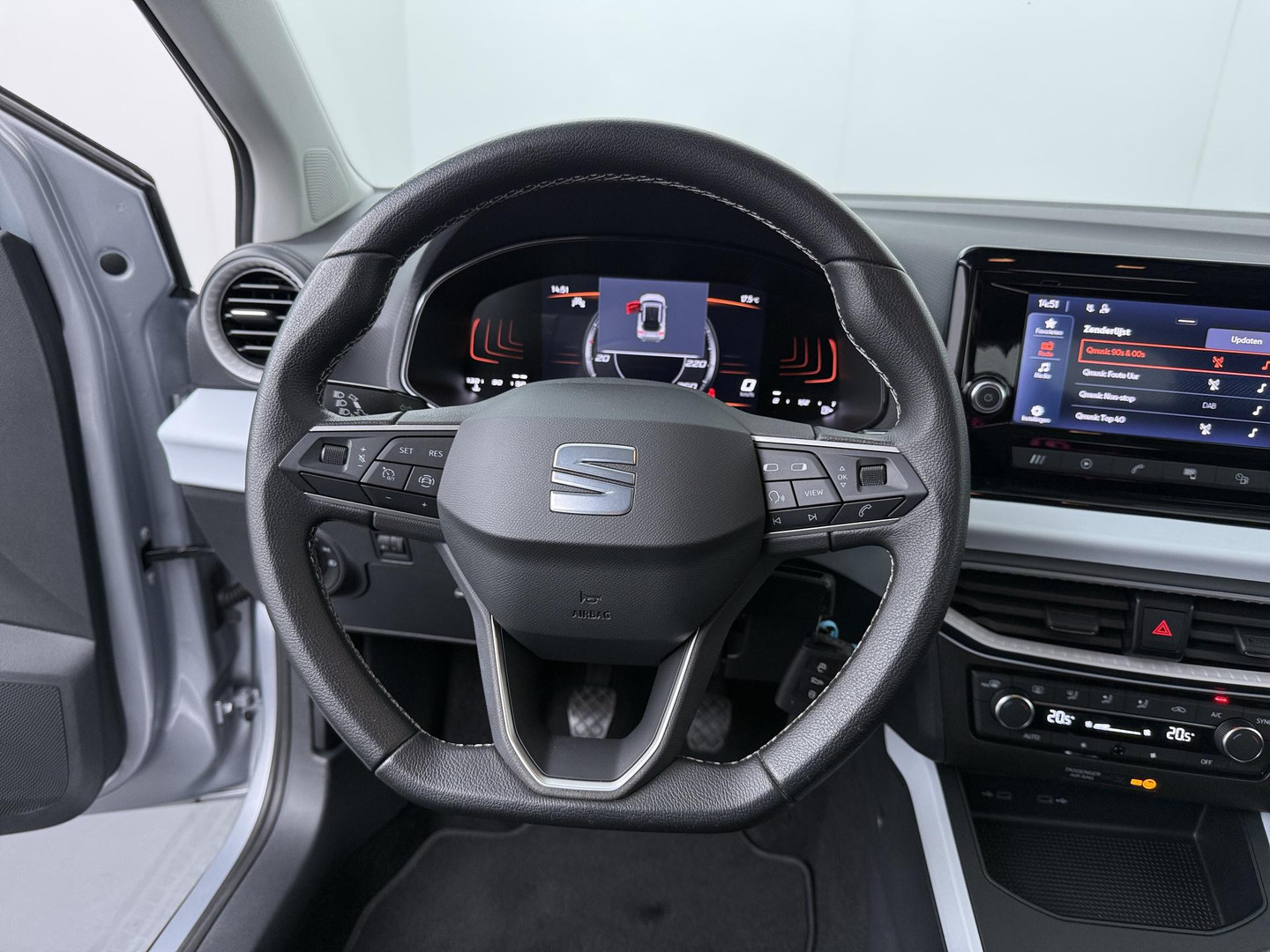 SEAT