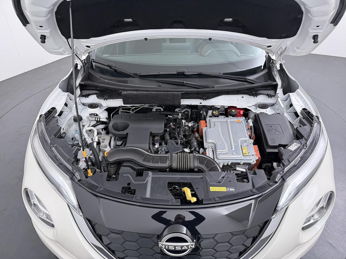 Nissan Nissan