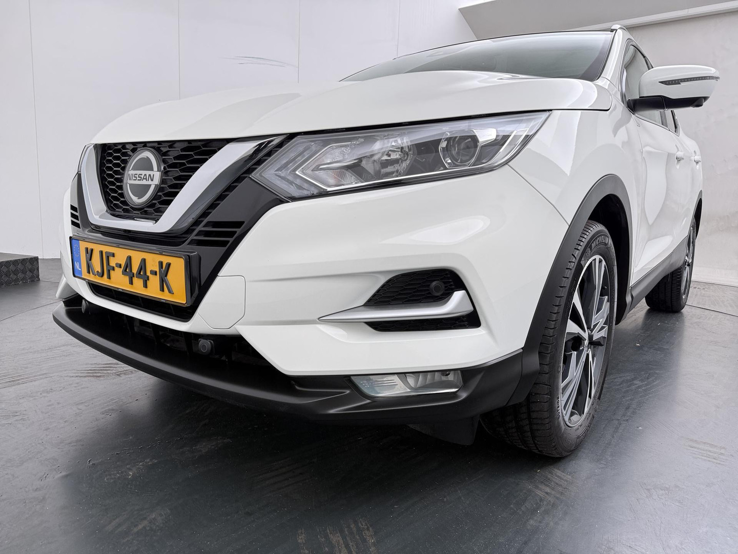 Nissan Nissan