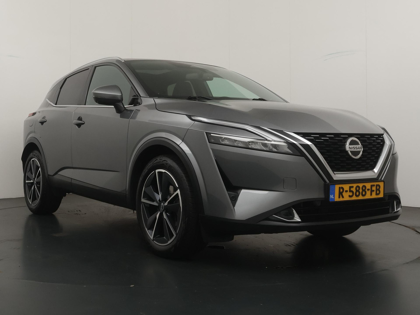 Nissan Nissan