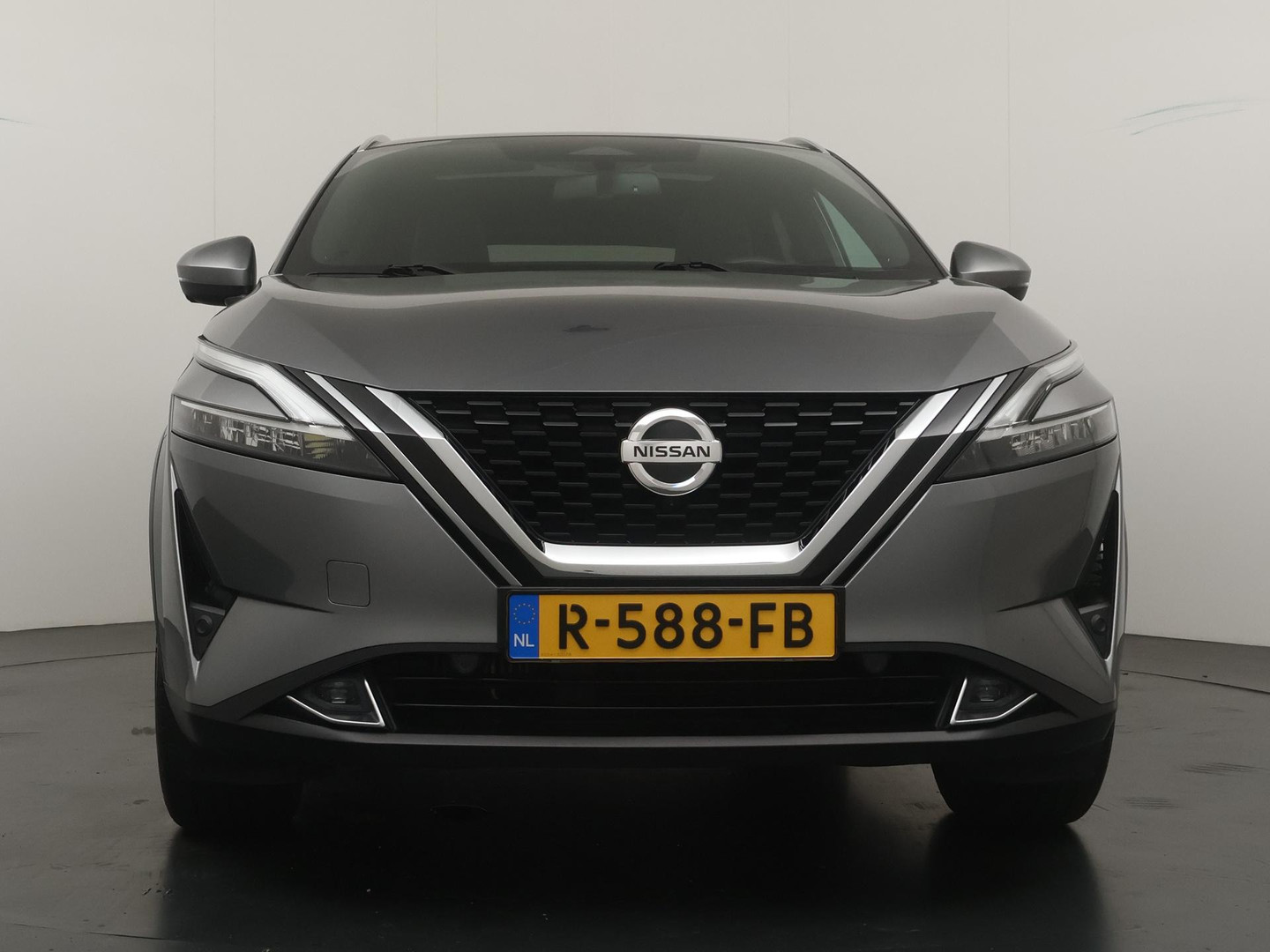 Nissan Nissan