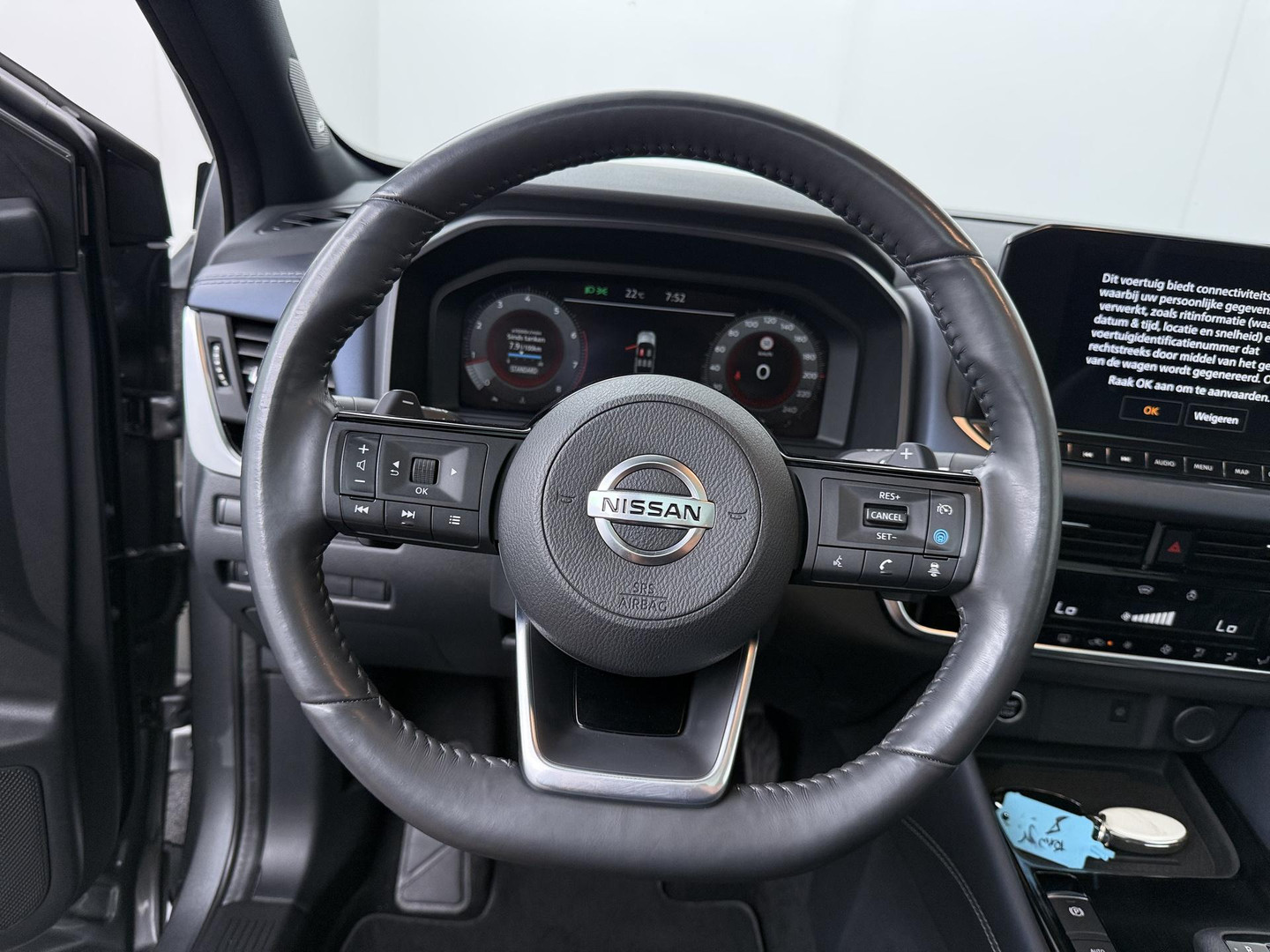 Nissan Nissan