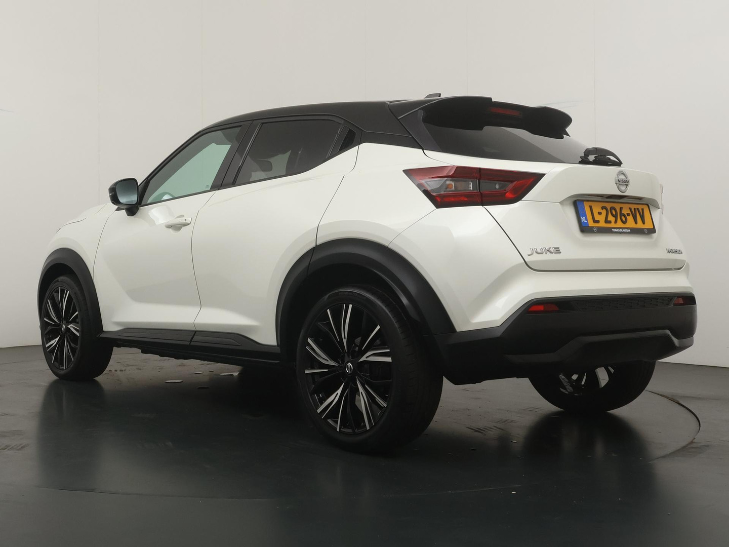 Nissan Nissan