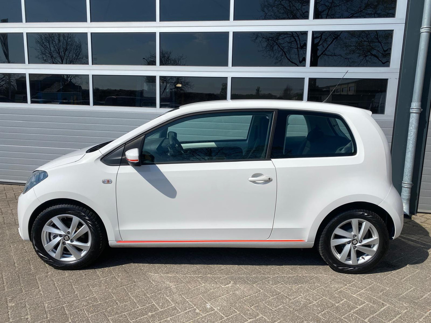SEAT
