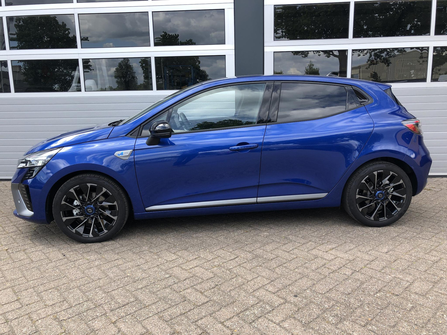 Renault Renault