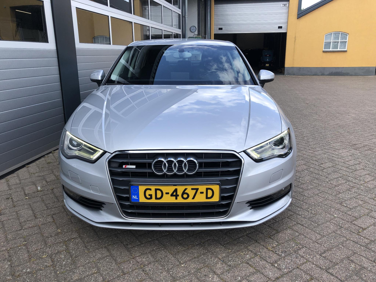 Audi Audi