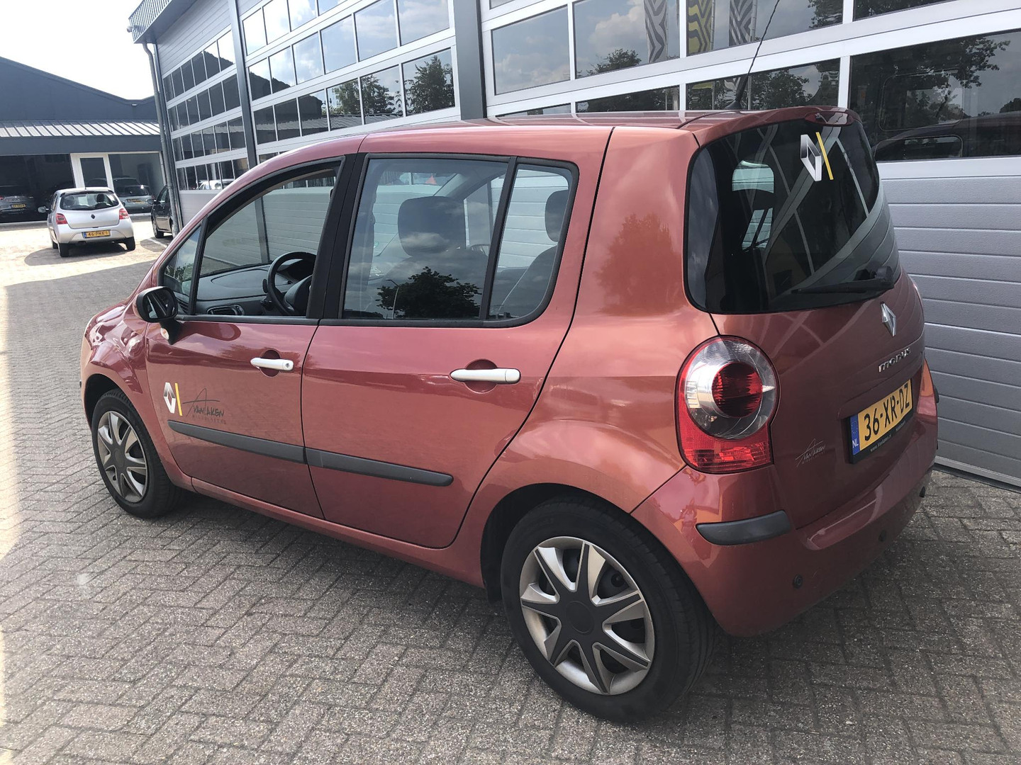 Renault Renault