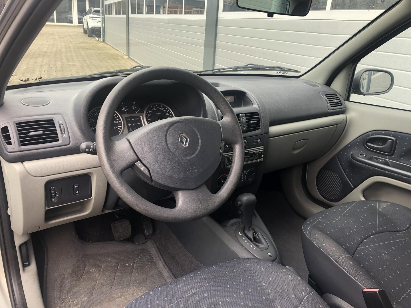 Renault Renault