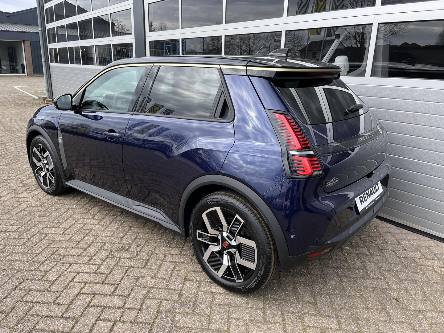 Renault Renault