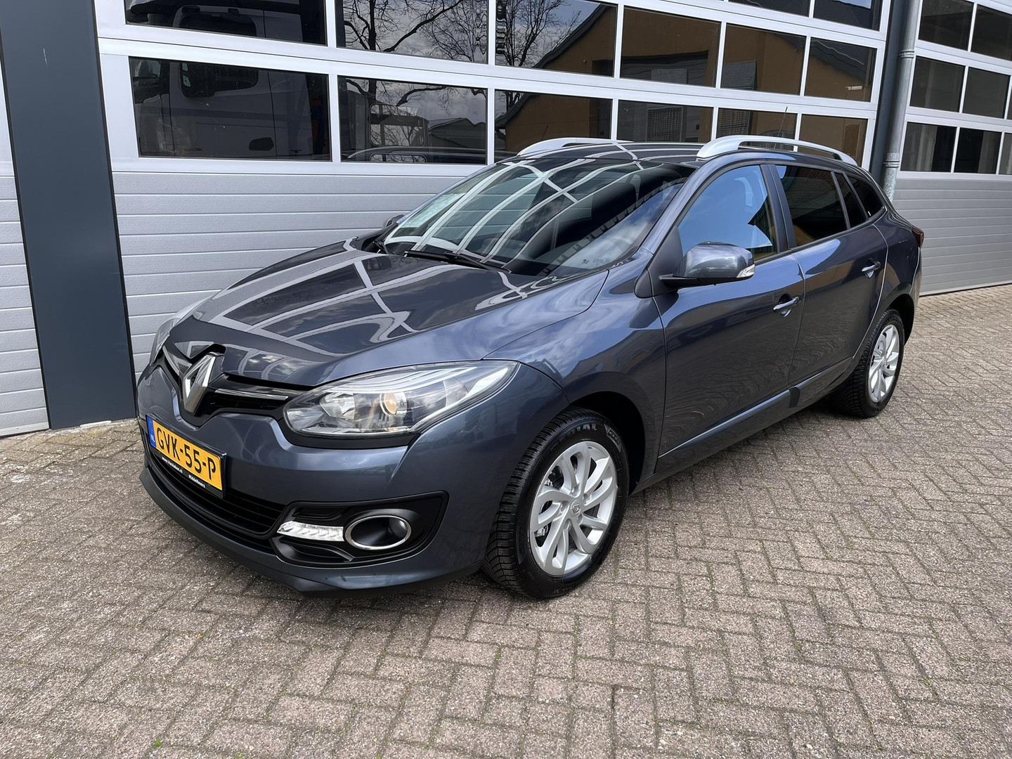 Renault Renault