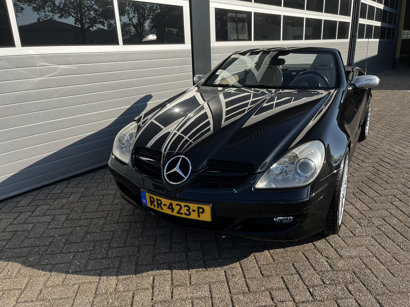 Mercedes-Benz Mercedes-Benz