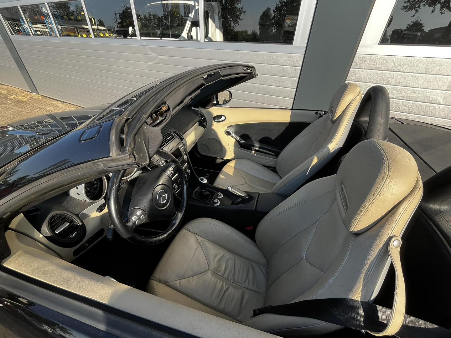 Mercedes-Benz Mercedes-Benz