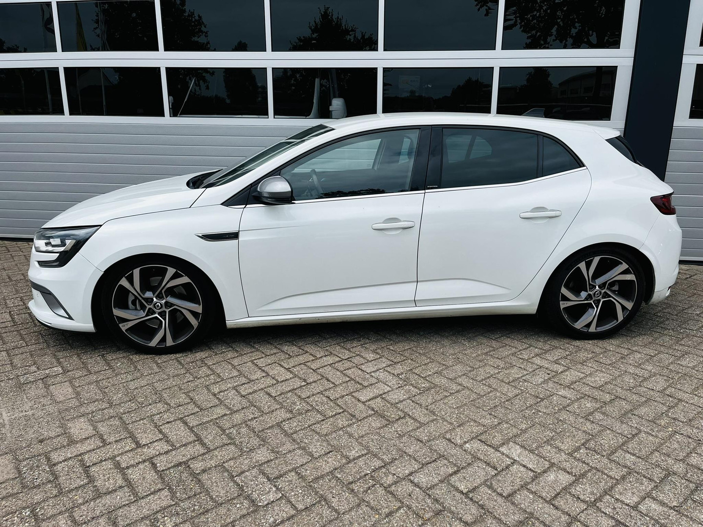Renault Renault
