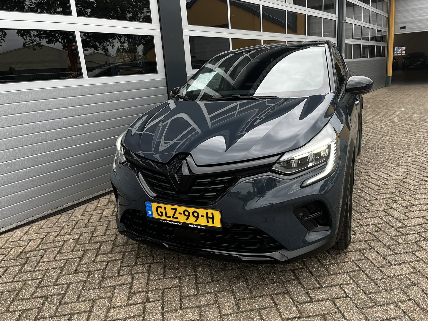 Renault Renault