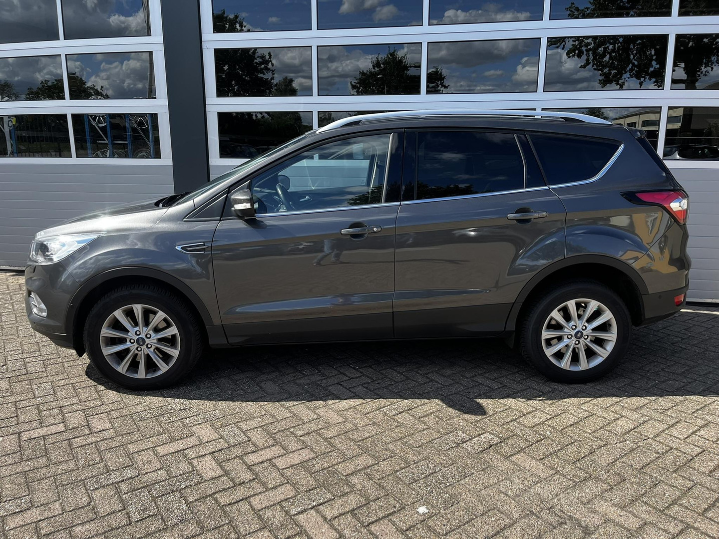 Ford Ford