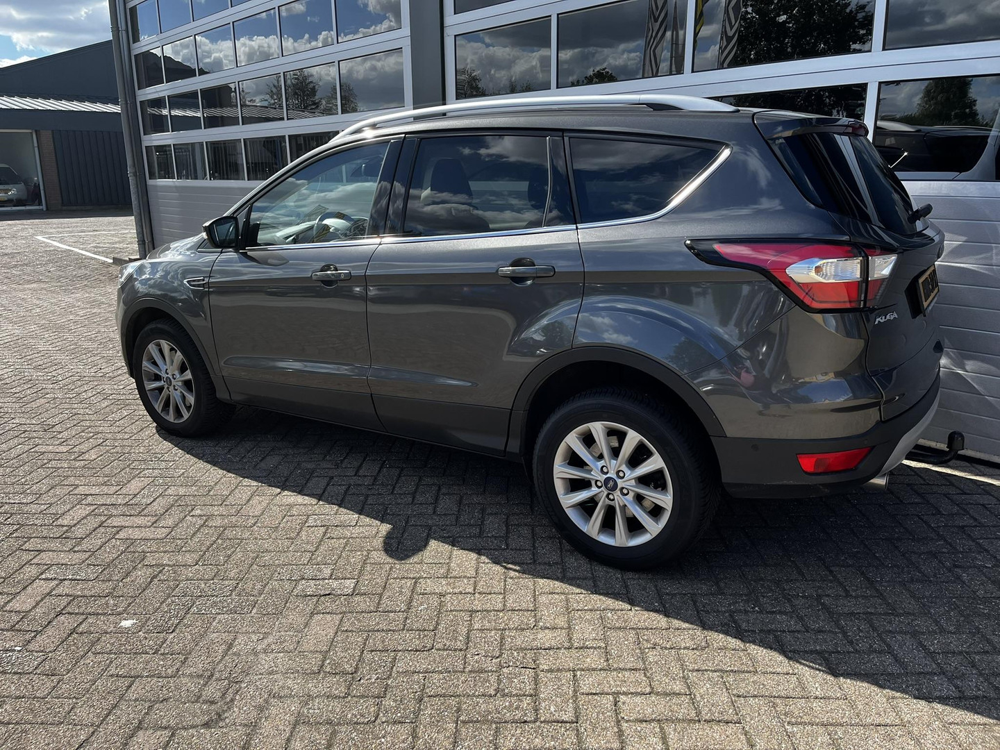 Ford Ford