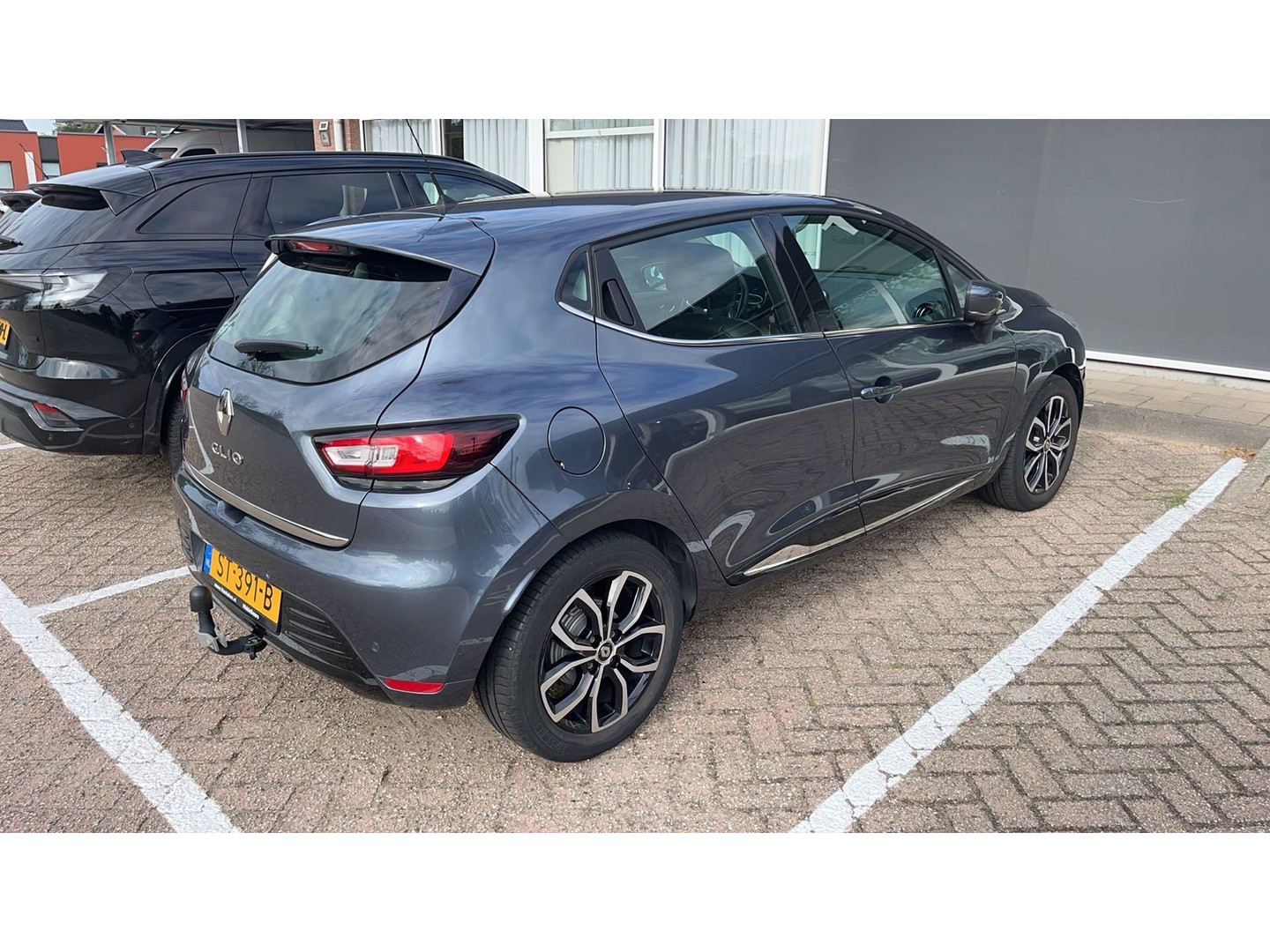 Renault Renault