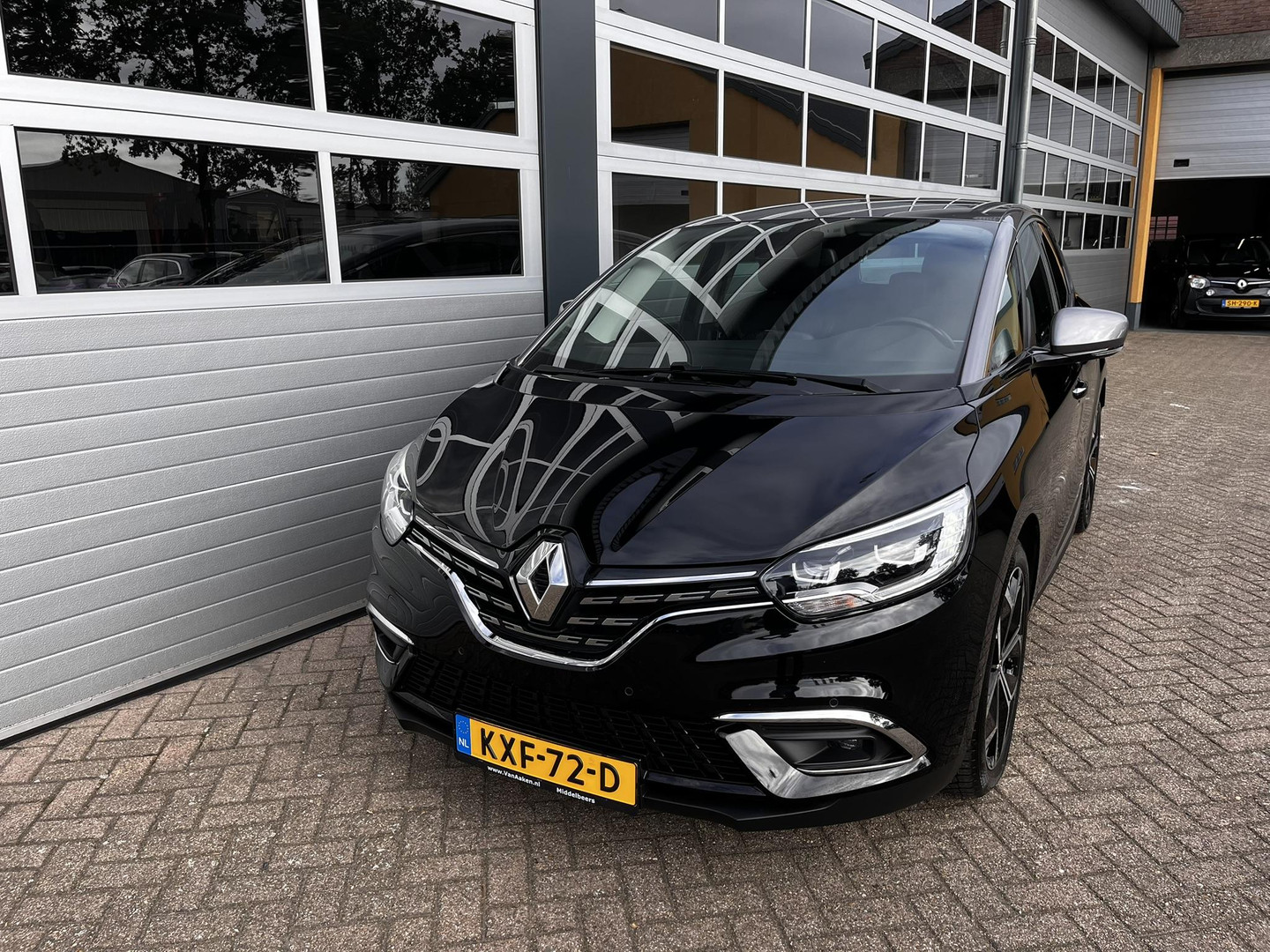 Renault Renault