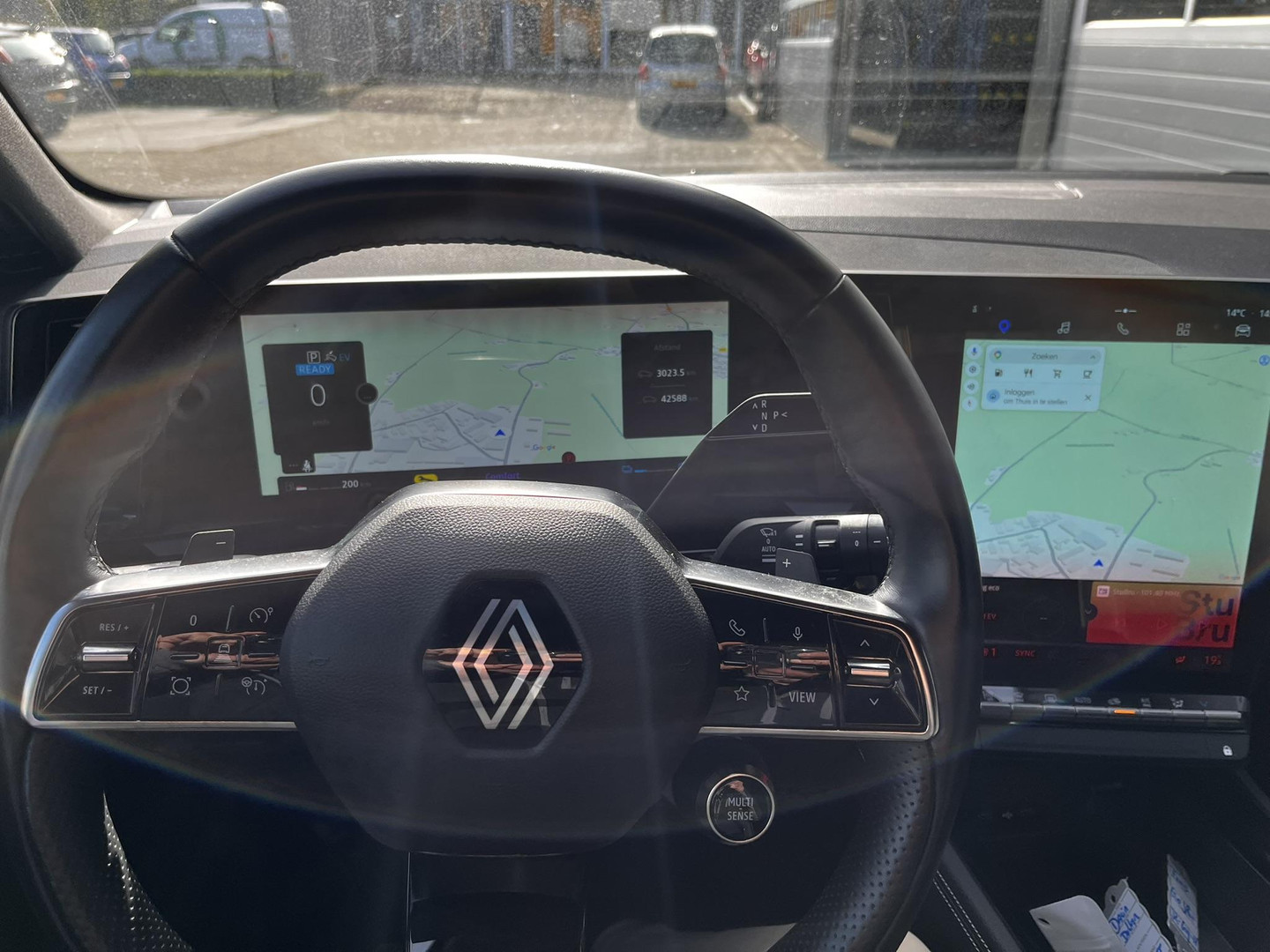 Renault Renault