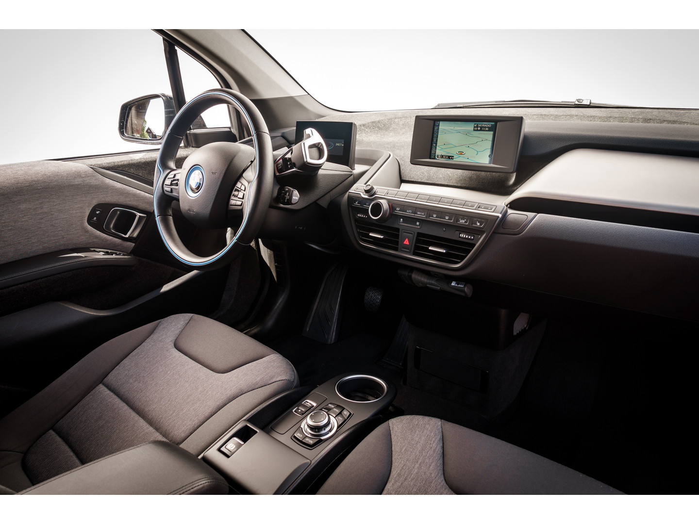 BMW BMW